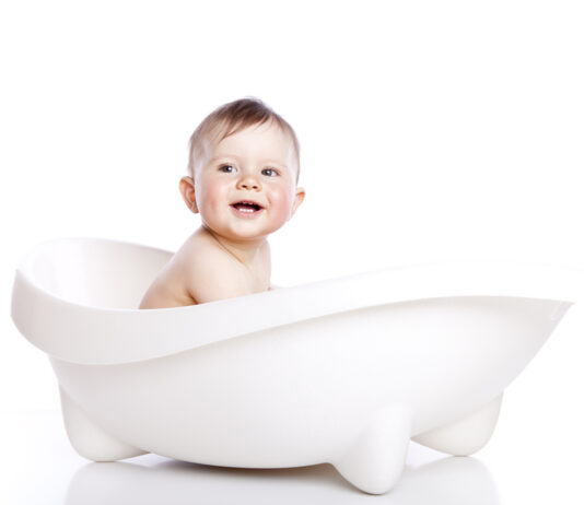 Baby Bath Tubs in Pakistan, baby essentials, baby furniture, Baby Gear, Kids Furniture, Toyishland